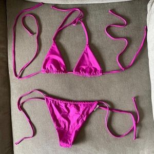 Ola feroz pink bikini. Details in photos . Size small